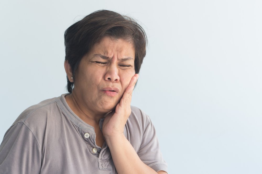 Signs of Aging Oral Health | Shinagawa Dental Blog