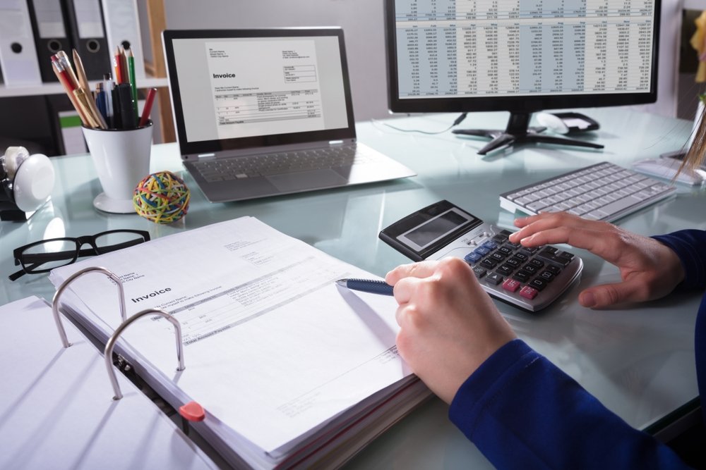 Ways Accountants Would Benefit From LASIK | Shinagawa Blog