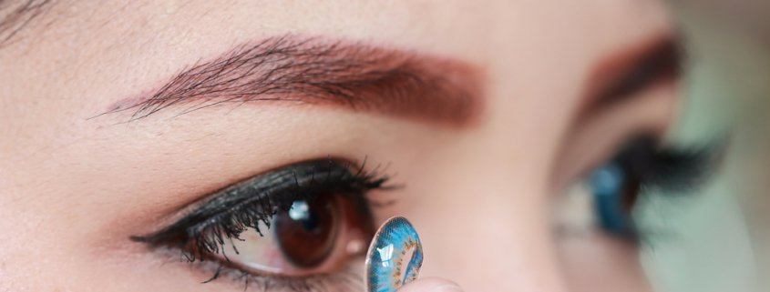 Risks Of Wearing Colored Contact Lenses | Shinagawa Blog