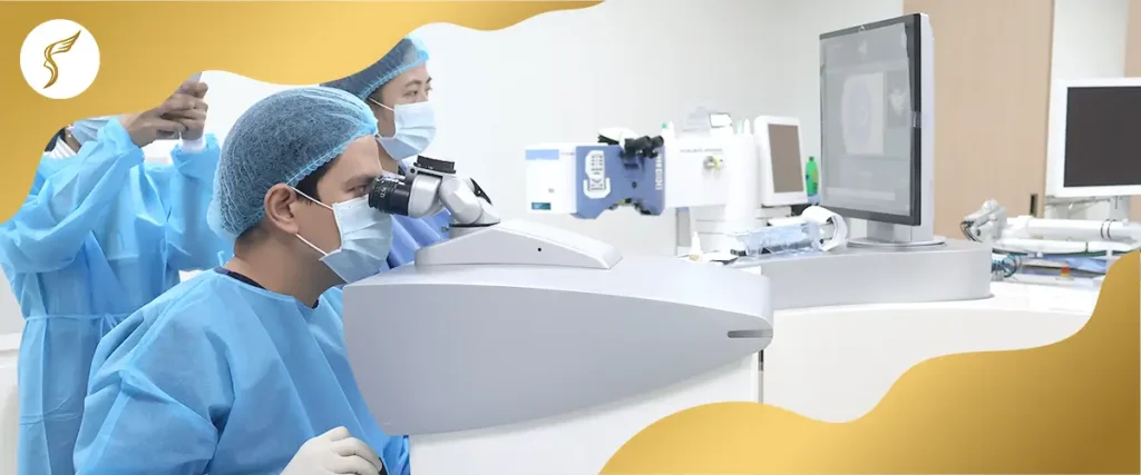LASIK surgeon performing laser eye surgery using advanced technology at Shinagawa Lasik & Aesthetics.